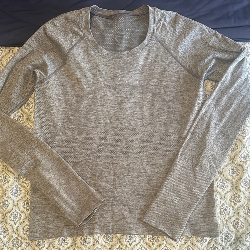 Lululemon Gray Long Sleeve Top size 8